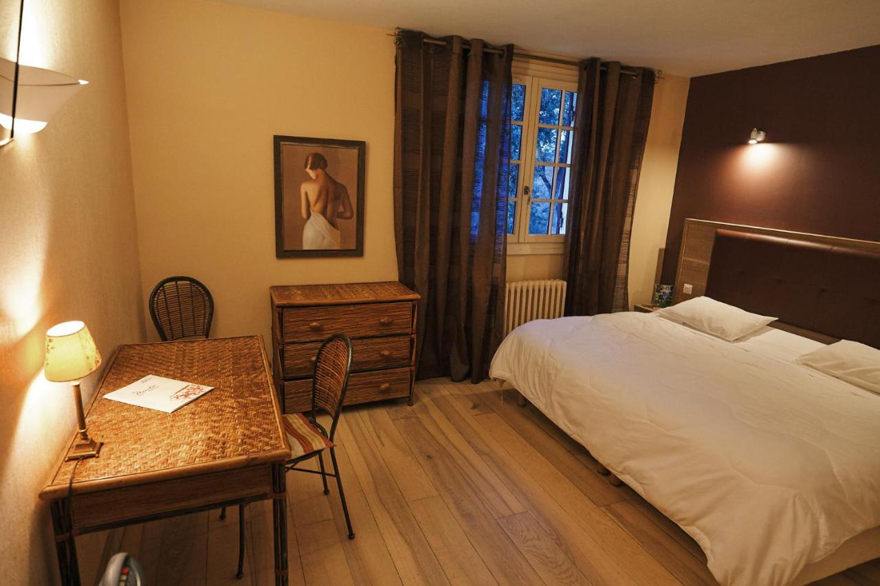 Hotel La Flambee Бержерак Экстерьер фото